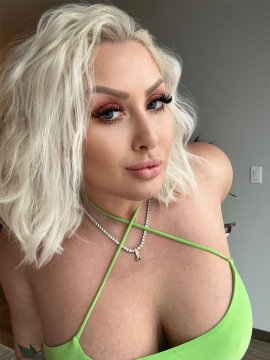 bustAnut48 from Queensland,Australia